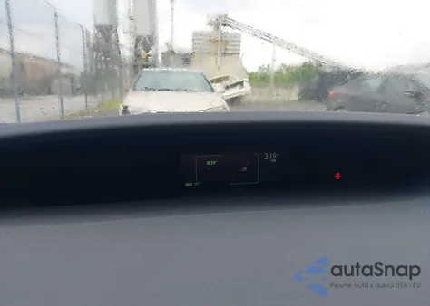 2011 Toyota Prius Five z USA, uszkodzony, nr VIN JTDKN3DU4B0268240